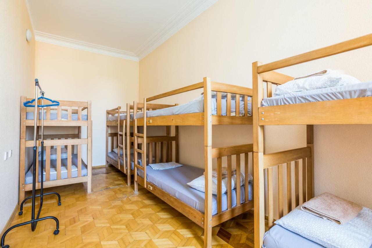 M42 Hostel Tbilisi Exterior photo