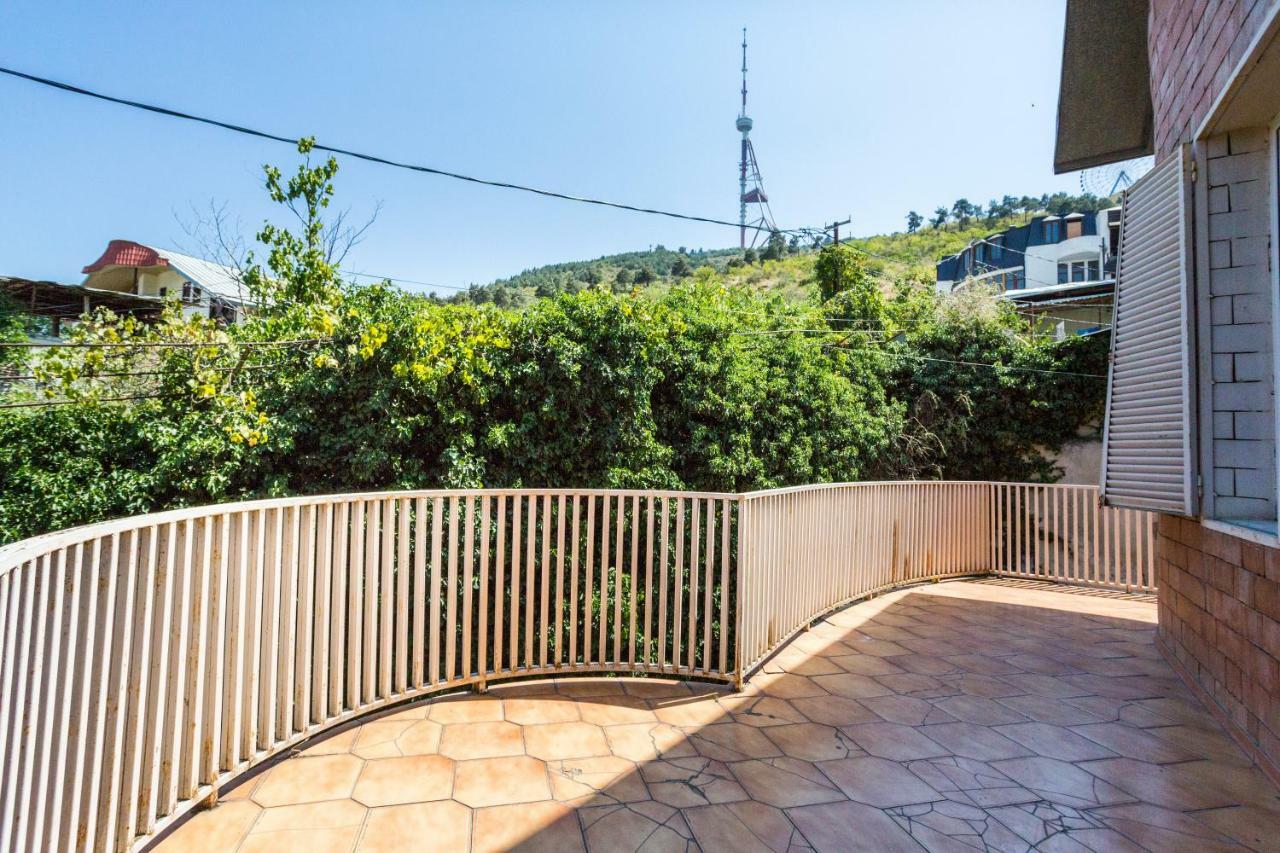 M42 Hostel Tbilisi Exterior photo